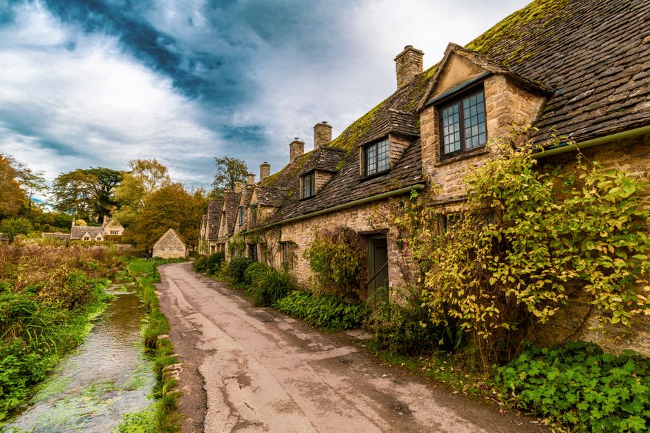 Charming Cotswold Stone Cottage